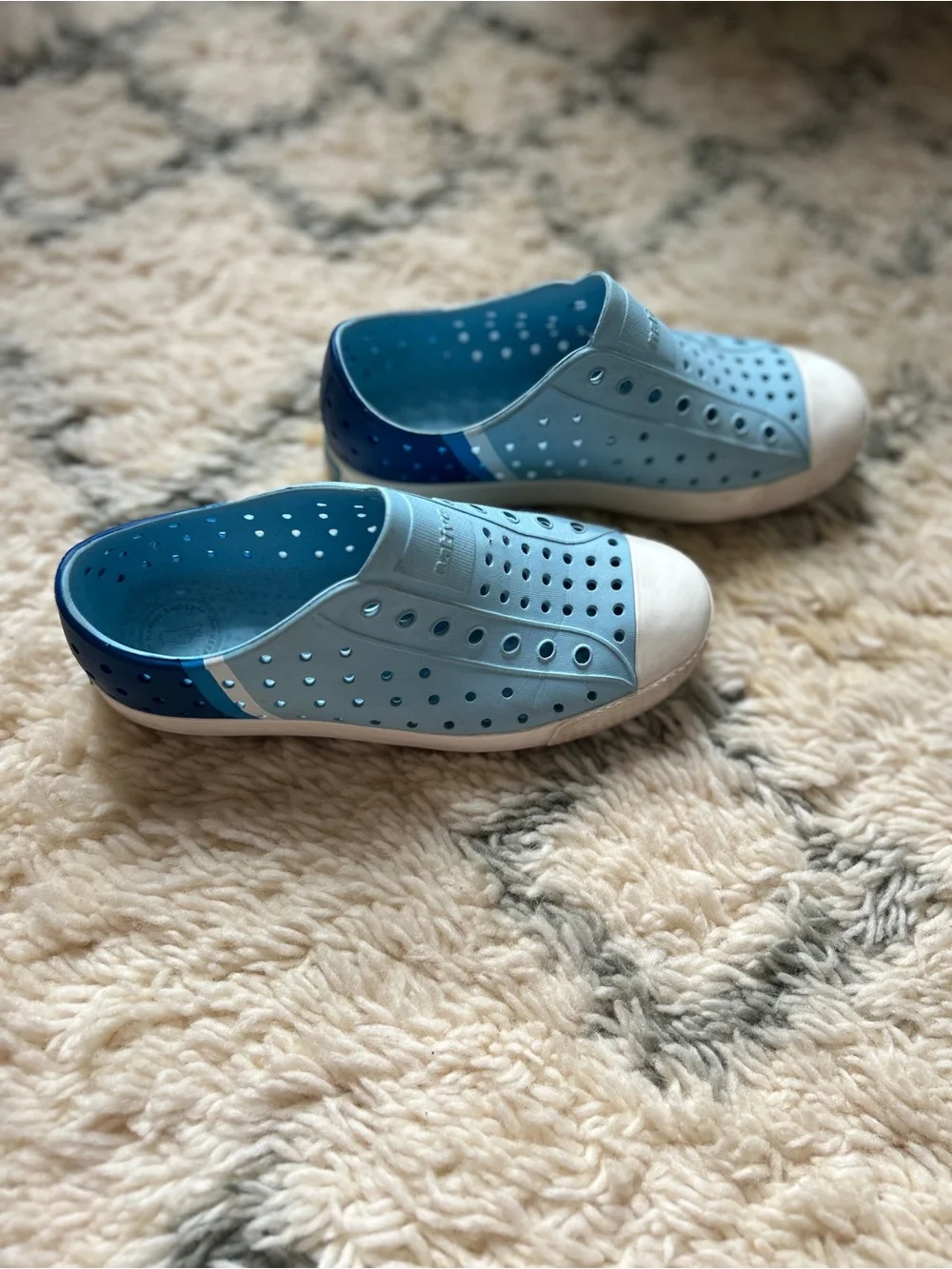 Native Kids Jefferson Slip-ons in Blue